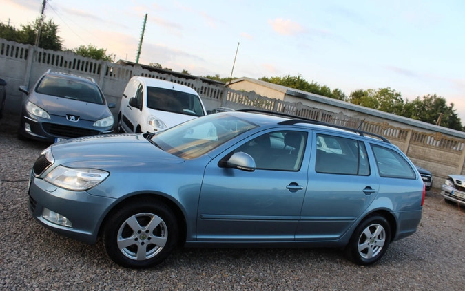Skoda Octavia cena 28900 przebieg: 205186, rok produkcji 2011 z Kuźnia Raciborska małe 301